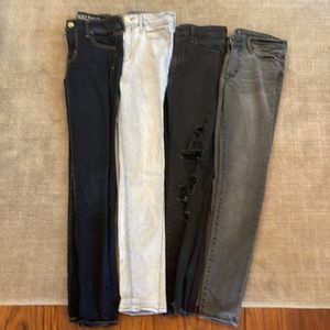 3 Abercrombie & Fitch and 1 American Eagle. All size 25/0.